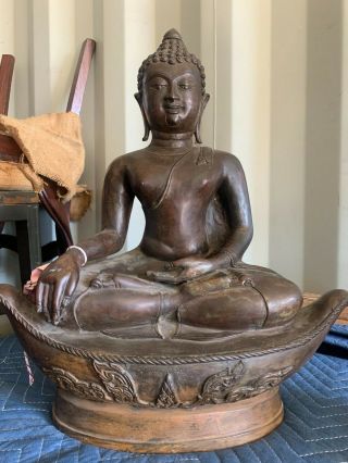 Vintage Large / Monumental Thai Bronze Sitting Buddha Sculpture /statue