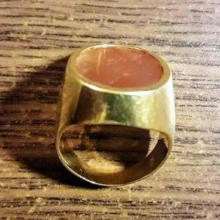 Vintage 18 K Solid Gold Aqeeq stone Men ' s Ring Size 10 / 11.  1 gr / 133 yrs old 3