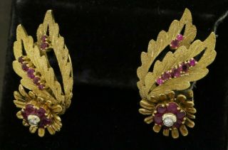 Vintage Heavy 18k Gold 1.  52ctw Vs/g Diamond & Ruby Cluster Flower Earrings