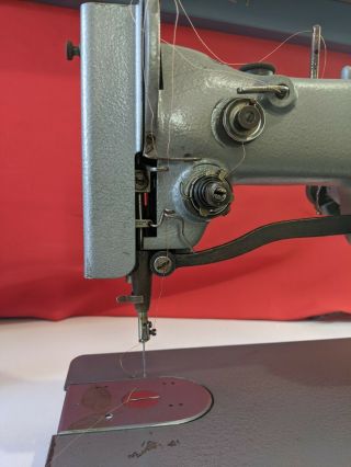 Singer 107 G100 vintage industrial sewing machine 2