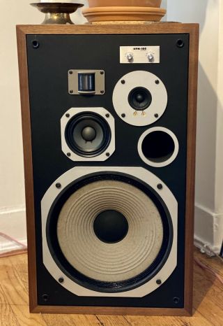 Pioneer HPM - 100 Vintage Audiophile Speakers (200 Watt Version) - Cond. 2