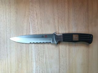 Vintage Al Mar Knives Sere Vi Sof Attack,  3006/b,  Spyder Serrated,  Knife