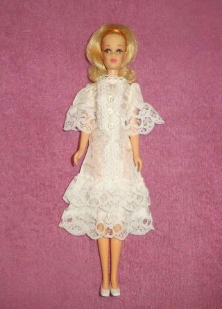 Mod Era Blonde No Bangs Francie Doll In Peggy Von Plasty Dress