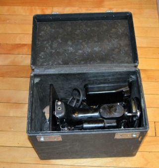 VTG 1948 Singer Featherweight 221 - 1 Electric Sewing Machine w/ case,  pedal,  access 2