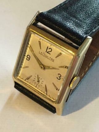 SOLID 14K GOLD VINTAGE MEN ' S LeCOULTRE WRIST WATCH FROM 1940 ' S 2