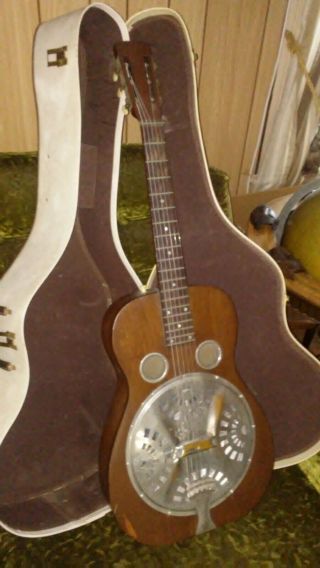 Vintage Pre - War California Dobro Round Neck Resonator Guitar W/case