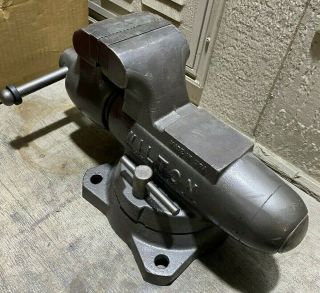 Vintage Wilton Bullet 4 " Bench Vise With Swivel Base - Made In Usa