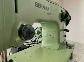 Bernina Favorit 540 Sewing Machine Vintage Great 2