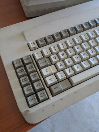 Vintage ITT Courier 1700 Terminal w/ Keyboard - Turns On 3