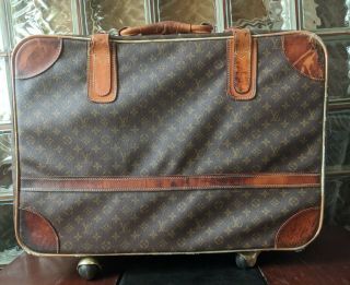 VINTAGE Large Louis Vuitton Monogram Luggage rolling suitcase trunk with leash 3