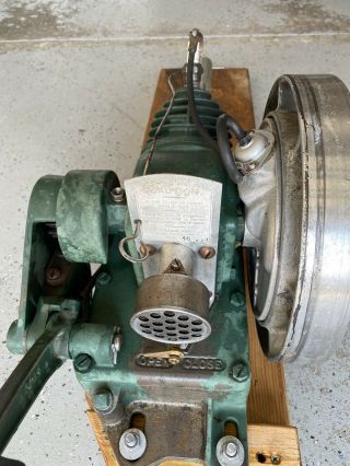 Vintage Maytag Hit Miss Engine Model 16 Motor 2