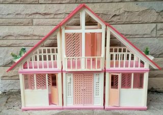 Vintage Mattel 1978 Pink Barbie Dream House