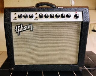 Vintage Gibson Ga - 20 Rvt Minuteman Guitar Amp Amplifier 1 Owner Beauty