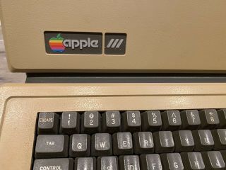 Vintage Apple III Computer A3S2 For Parts/Repair Read 3