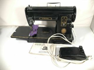 Singer 301 Black Sewing Machine Vintage 1950s Long Bed Slant Needle Made In Usa