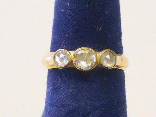 Vintage 3 Rose Cut Diamond 3.  5 - 4.  25 mm in 18 Karat Yellow gold Size 5 3/4 2