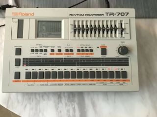Vintage Roland TR - 707 Drum Machine 2