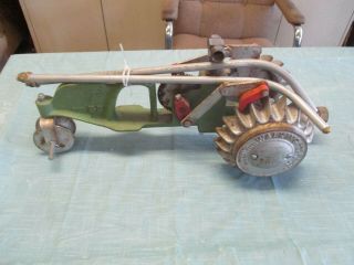 Vintage Cast Iron National Walking Sprinkler Tractor Model B3
