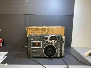 Rare Vintage Toshiba Rt - 2800 Fm Am Sw Radio Cassette Recorder
