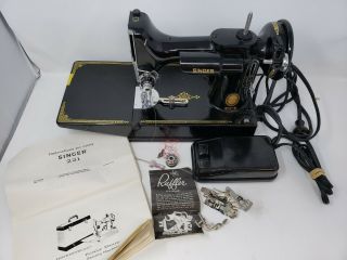 Vintage 1953 Singer 221 - Featherweight Singer Sewing Machine In Case W/ Ruffer