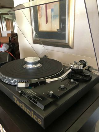 TECHNICS SL1900 DIRECT DRIVE AUTOMATIC TURNTABLE VINTAGE,  EXCEPTIONAL,  OUTSTAN 3