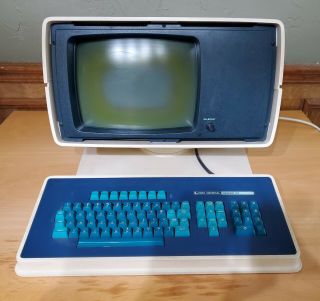 Vintage Data General 6052 Dasher D1 Computer Terminal & Keyboard