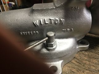 VINTAGE WILTON 835 BULLET BENCH VISE 3 1/4 