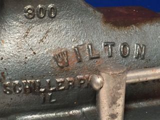 Vintage Bullet - style Wilton 300 Swivel Bench Vice - 3 