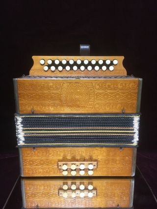 Vtg.  M.  Hohner Germany Accordion 29 Buttons Squeeze Box