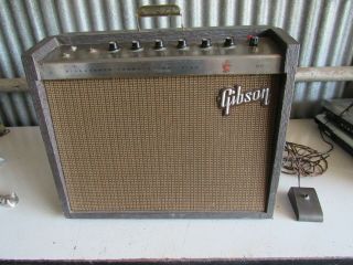 Vintage Gibson Ga - 8t Discoverer Tremolo Electric Guitar Tube Amplifier W/pedal