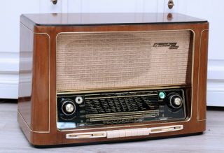 Restored,  Serviced GRUNDIG 4040W Vintage German Tube Radio 50s Valve Art Deco 2