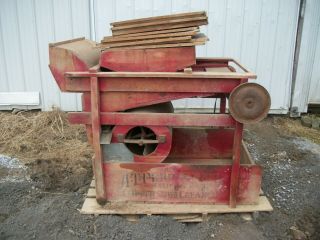 Vintage A.  T.  Ferrell Clipper Fanning Mill Grain And Seed Cleaner