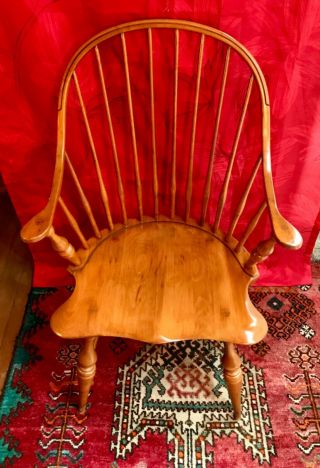 Vintage E.  R.  Buck Solid Maple Windsor Bow Back Continuous Arm Dining Chair 2