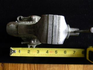 Vintage Wilton Baby Bullet Vise (132) 2  Jaws