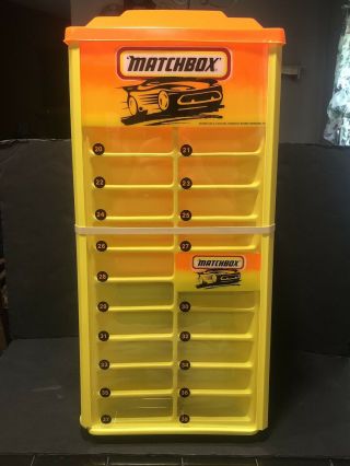 Vintage Matchbox Rotating Display Case Item 950151 Holds 75 Cars