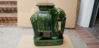 VTG Large 1960s Vietnamese JADE GREEN Elephant Ceramic Garden Plant Stand/Stool 2