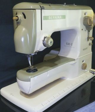 Vintage Bernina 530 - 2 Sewing Machine Professionally Serviced Runs Superbly 2