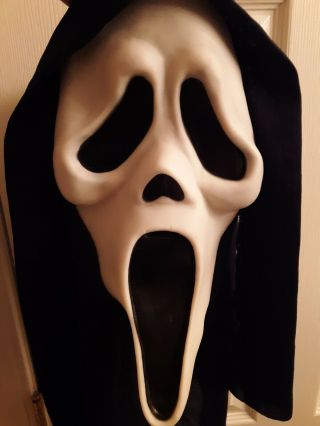 Scream Vintage Fun World Div Gen 2 Mask