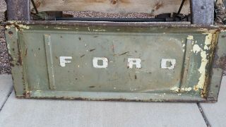 Vintage Truck Tailgate Ford 1950 