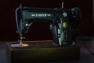 Vintage 1950s Singer Model 306k Fully Functional Sewing Machine Black