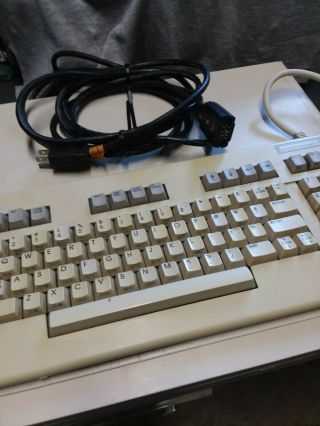 Vintage Commodore C128D Unit w/Keyboard and RGB Video Cable 3