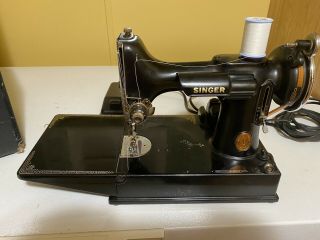 Vintage 1941 Singer 221 Featherweight Sewing Machine -