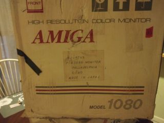 Vintage Amiga Moniter 1080/ Keyboard.  W/mouse/vintage.  Amiga Hard Drive 1000
