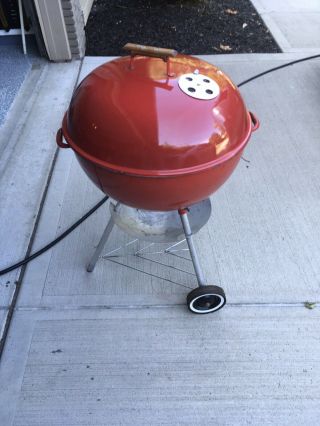 Vintage 1970s Weber Red Kettle Grill 22” With 2