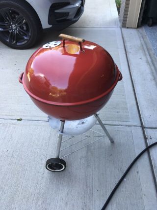 Vintage 1970s Weber Red Kettle Grill 22” With 3