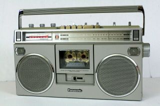 Panasonic Rx - 5090 Am - Fm Vintage Stereo Cassette Boombox  Video