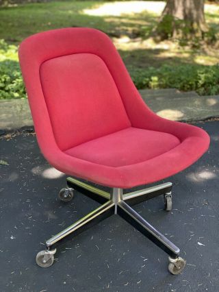 Vintage Knoll International Executive Swivel Rolling Desk Chair Eero Saarinen