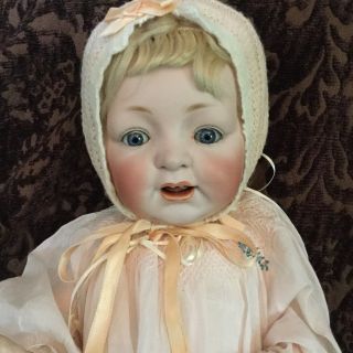 Antique German Bisque Jdk Kestner 226 Baby Doll Antique Gown & Bonnet