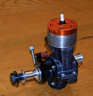 1946 Mccoy 60 Red Head Ignition Model Airplane Engine.  60 Vintage 10cc Cl Race