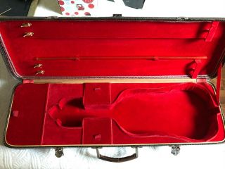 A Vintage Gewa Jaeger Leather Violin Case
